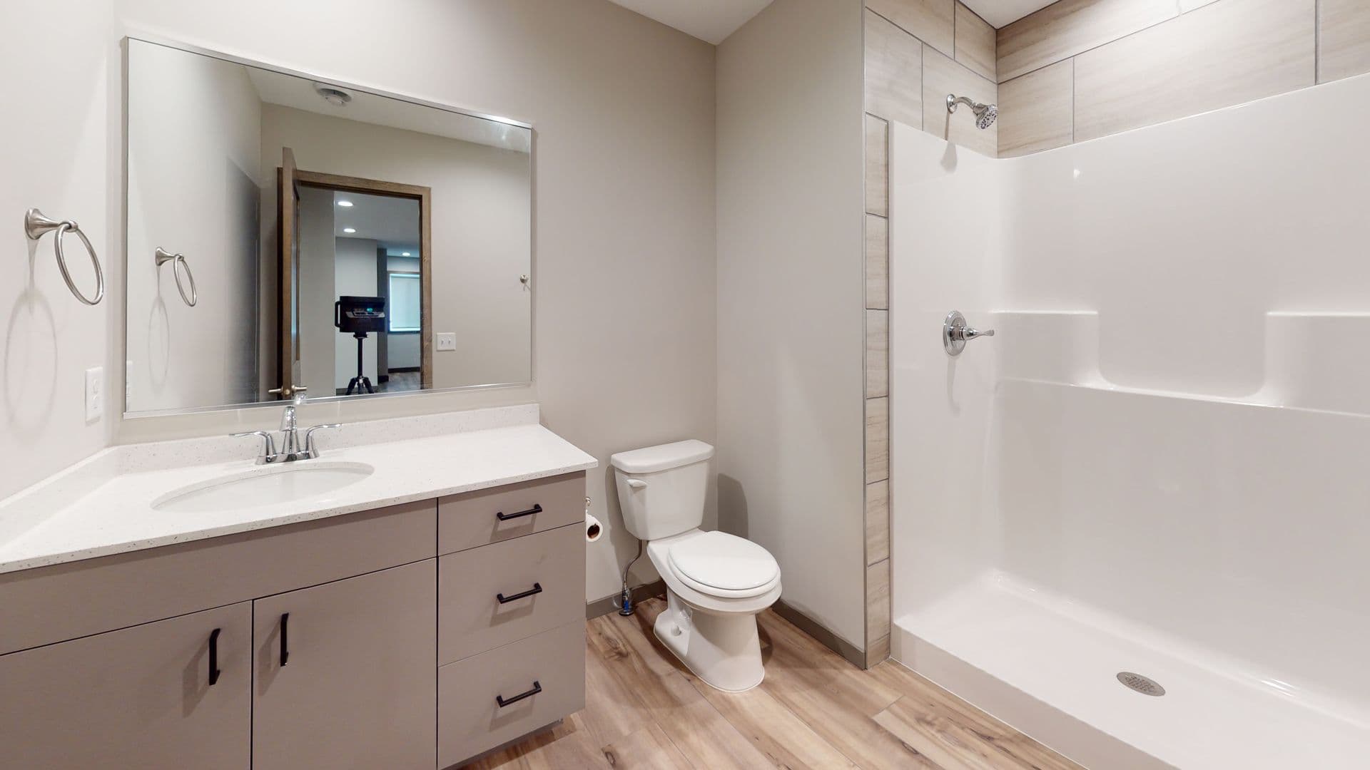 Minneapolis Apartment: 1202 7th St SE