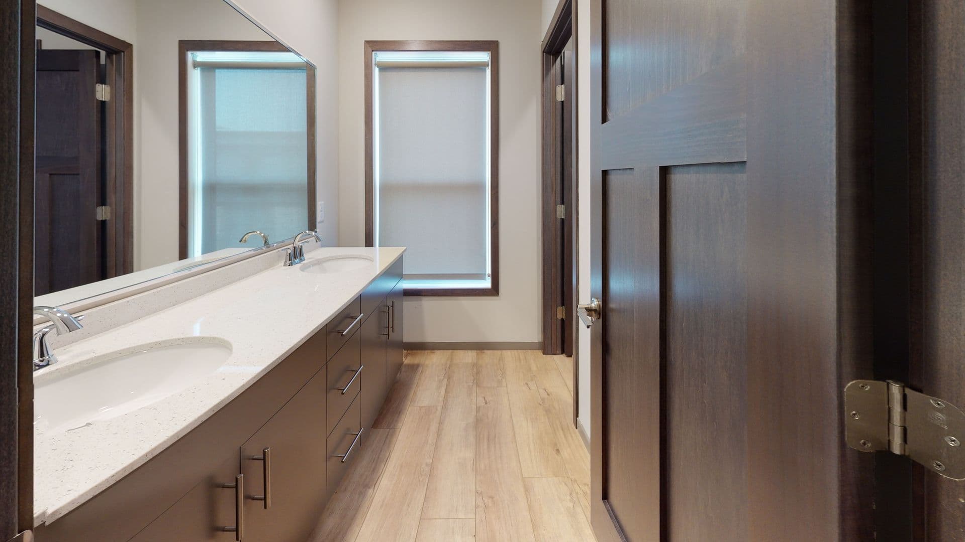 Minneapolis Apartment: 616 12th Ave SE