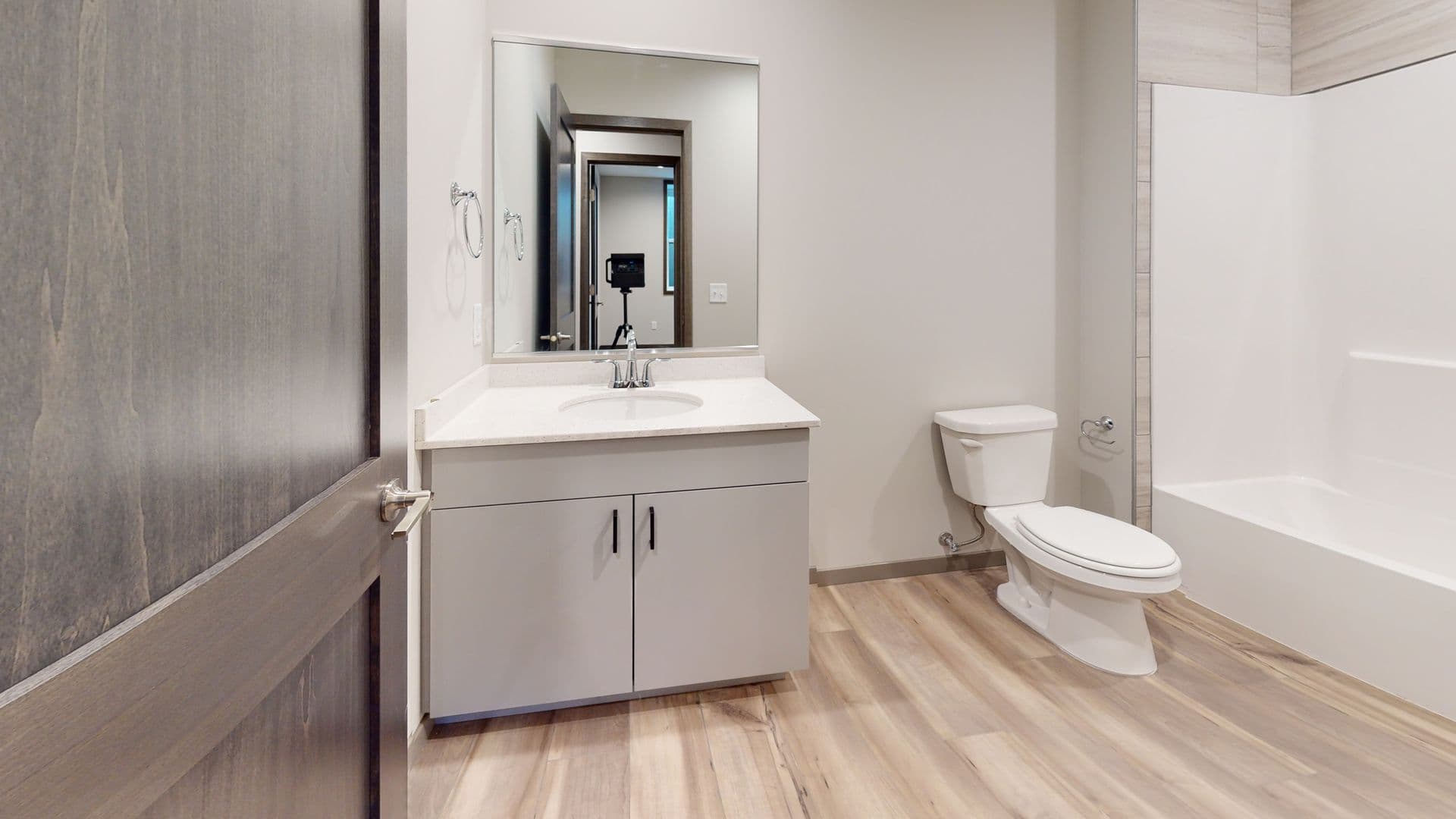 Minneapolis Apartment: 1014 4th St SE
