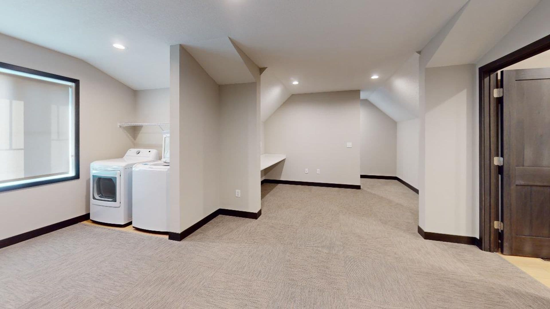 Minneapolis Apartment: 1709 Rollins Ave SE