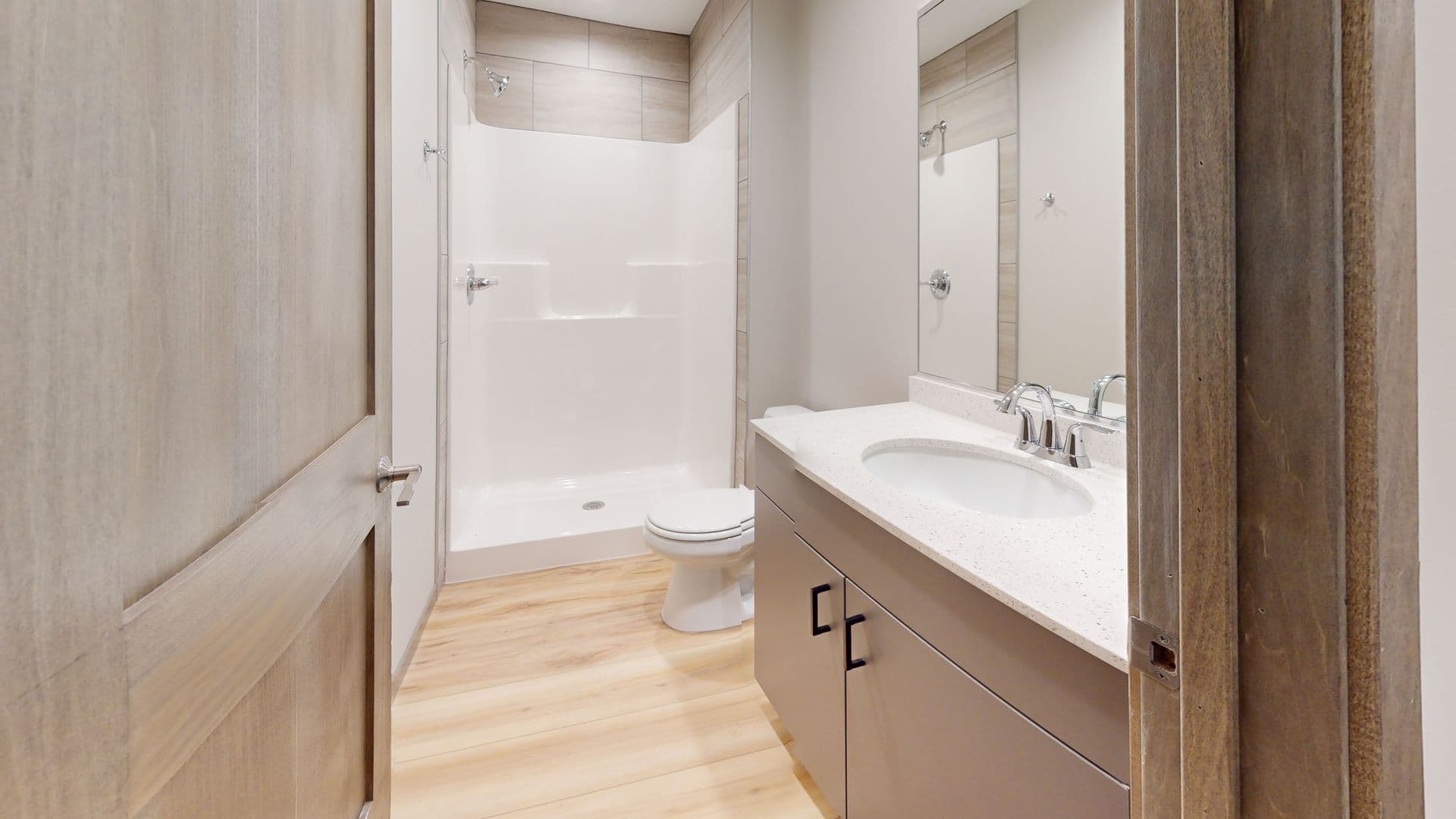 Minneapolis Apartment: 869 19th Ave SE