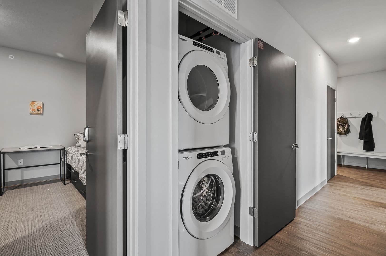 Minneapolis Apartment: 1307 4th Street SE