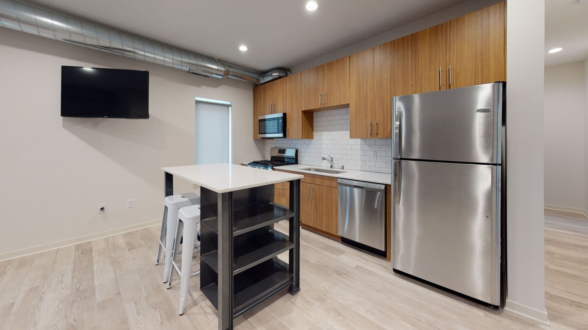 Minneapolis Apartment: 932/934/936/938 15th Ave SE