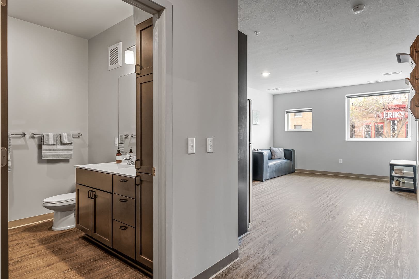 Minneapolis Apartment: 1307 4th Street SE