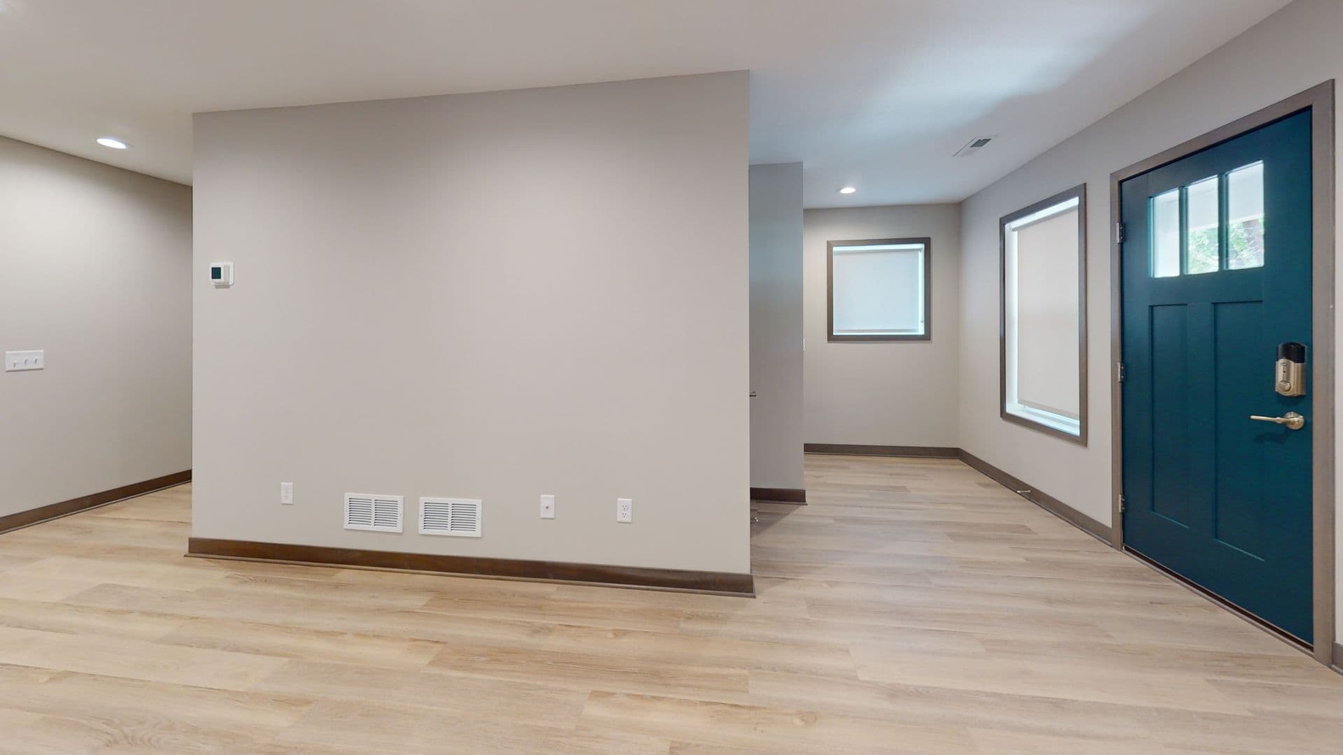 Minneapolis Apartment: 1800 Como Ave SE