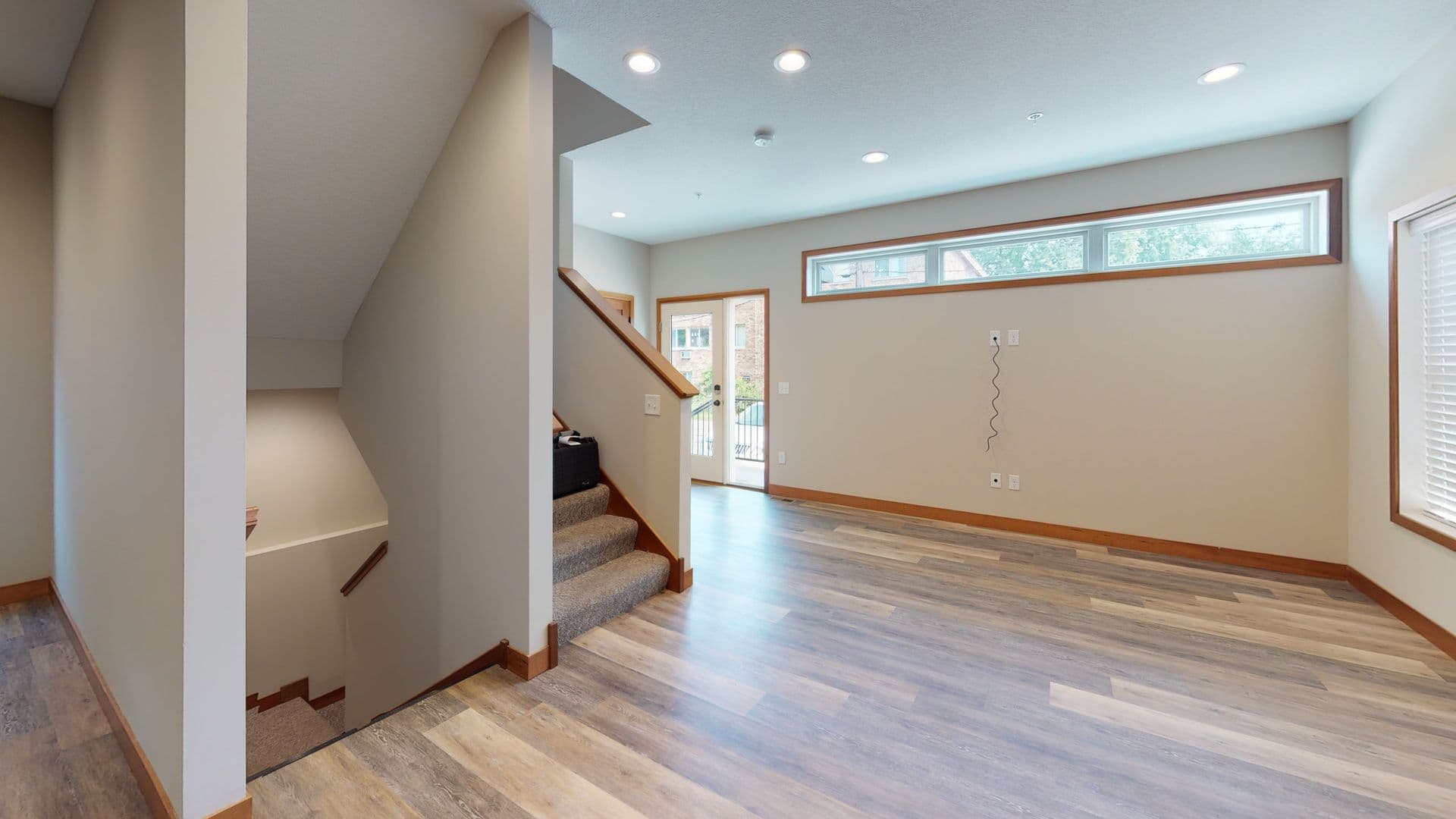 Minneapolis Apartment: 1109 8th St SE