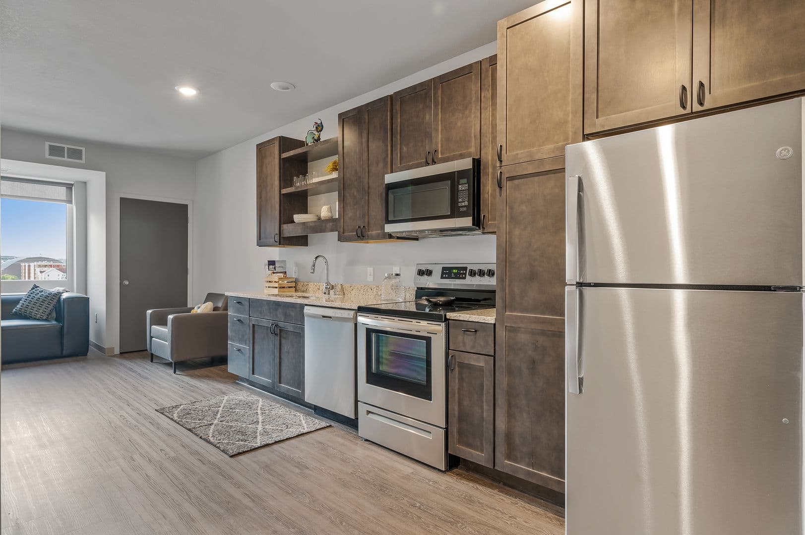 Minneapolis Apartment: 1307 4th Street SE