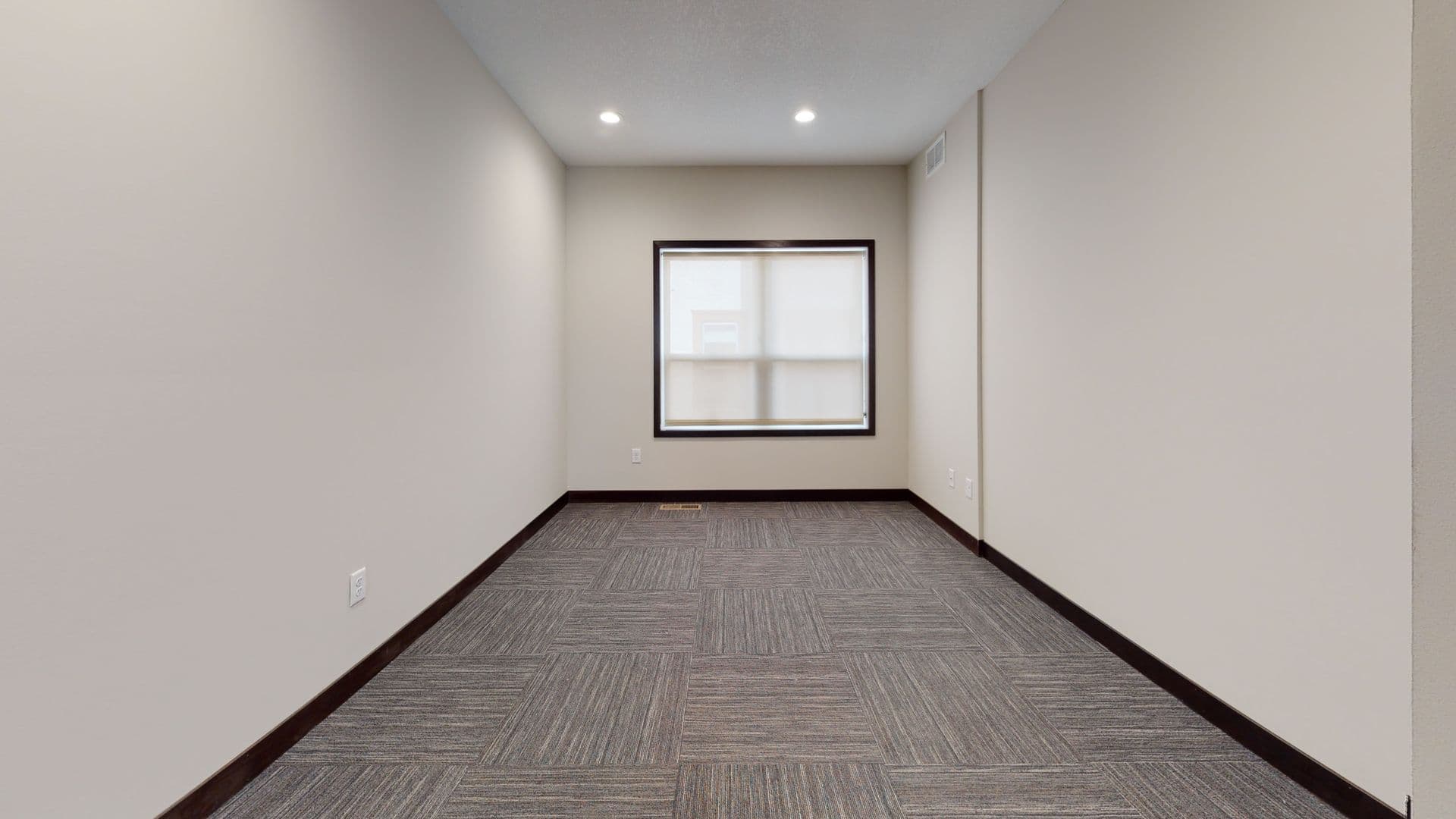 Minneapolis Apartment: 505 8th St SE