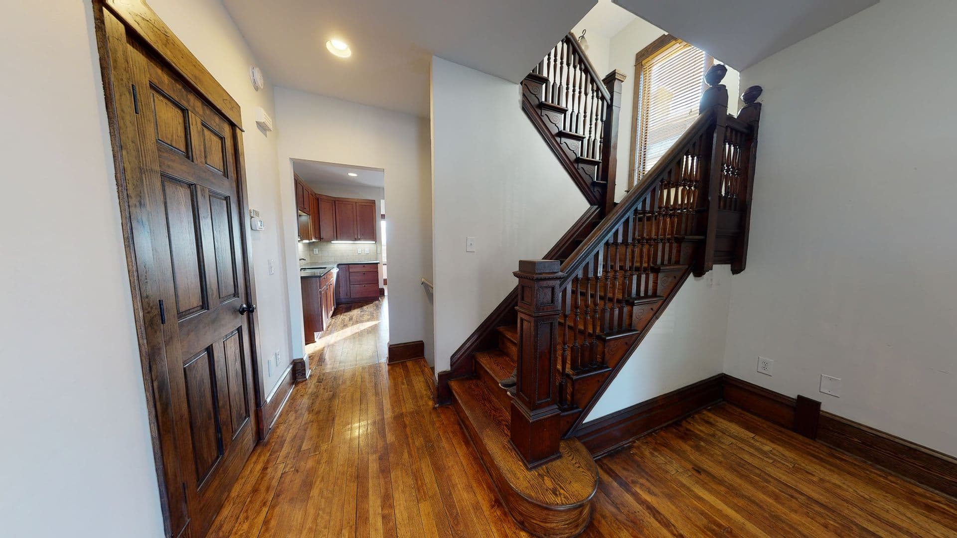 Minneapolis House: 1812 Como Ave SE