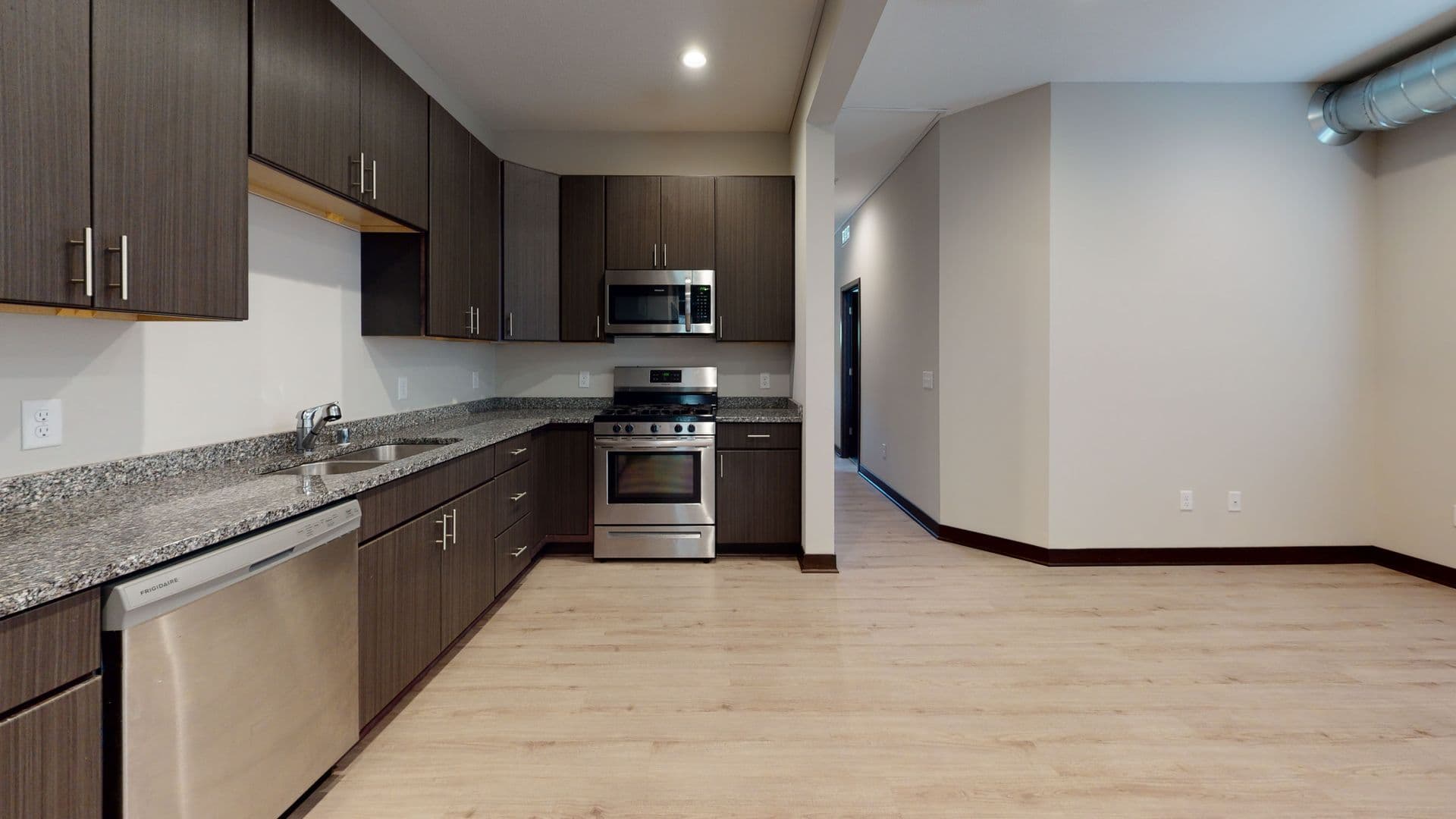 Minneapolis Apartment: 501 6th St SE