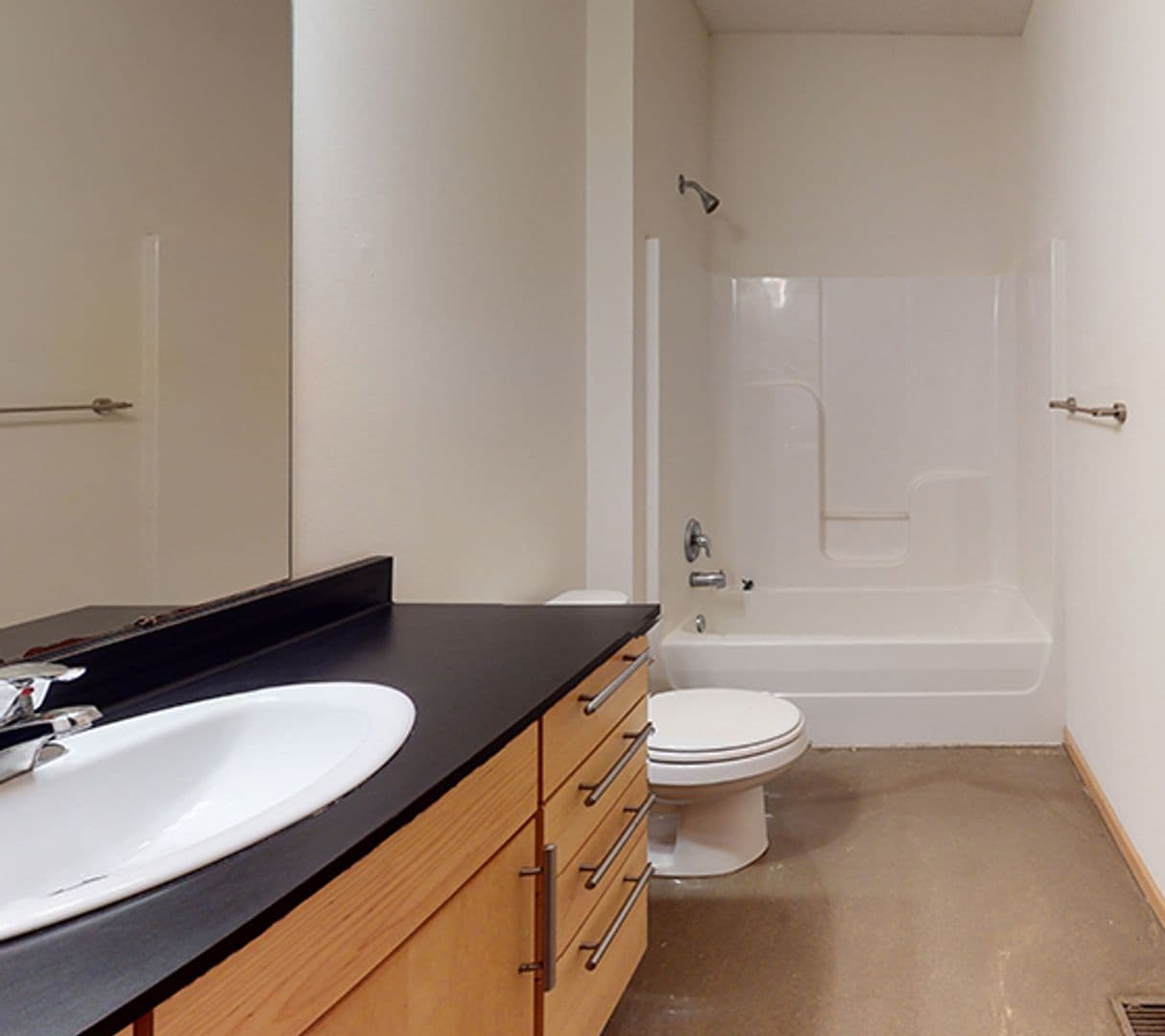 Minneapolis Apartment: 1117 8th St SE
