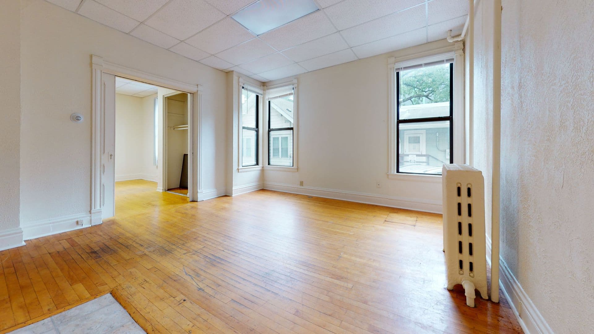 Minneapolis Apartment: 1120 4th St SE
