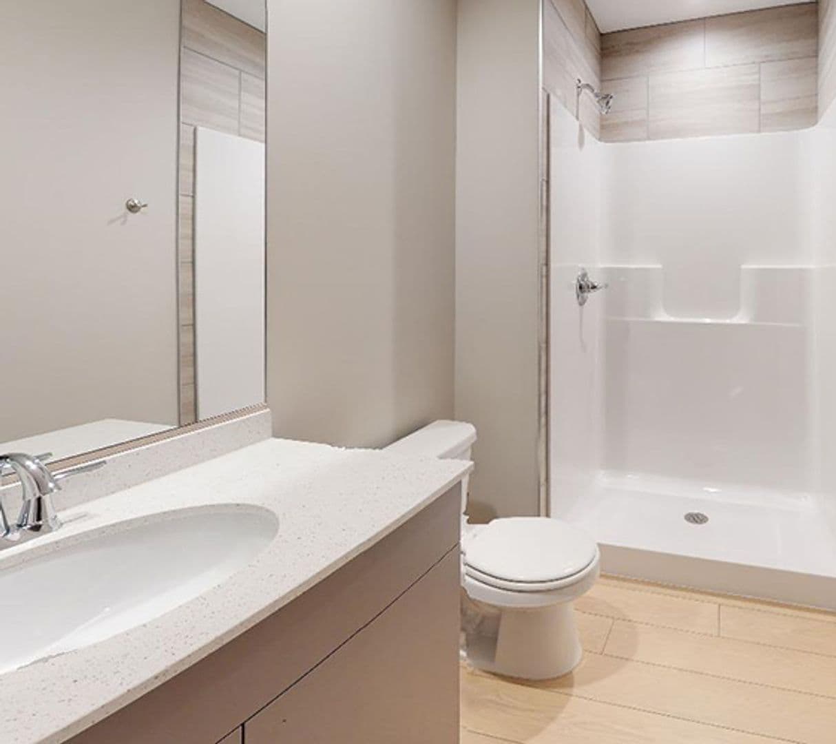 Minneapolis Apartment: 1314 8th St SE