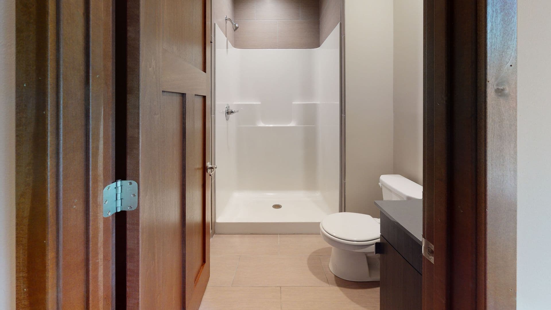 Minneapolis Apartment: 923 6th St SE