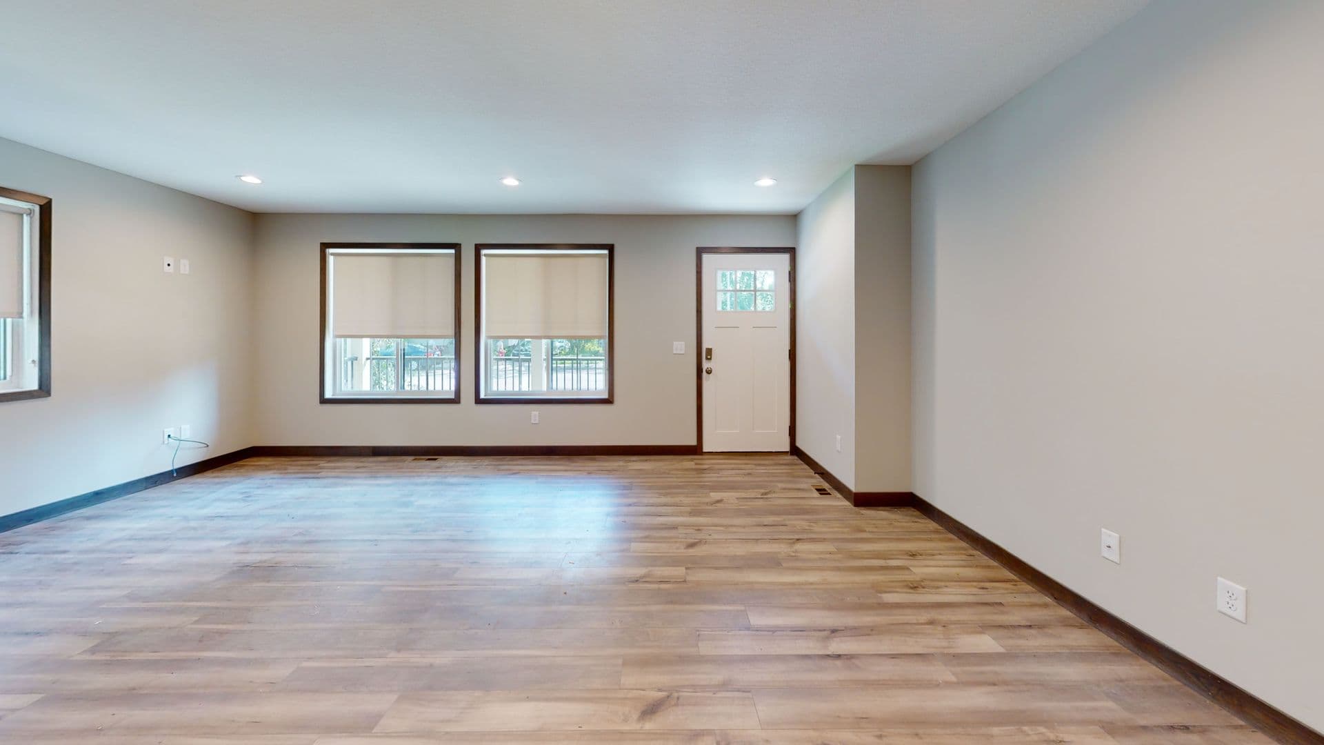Minneapolis Apartment: 1800 Como Ave SE