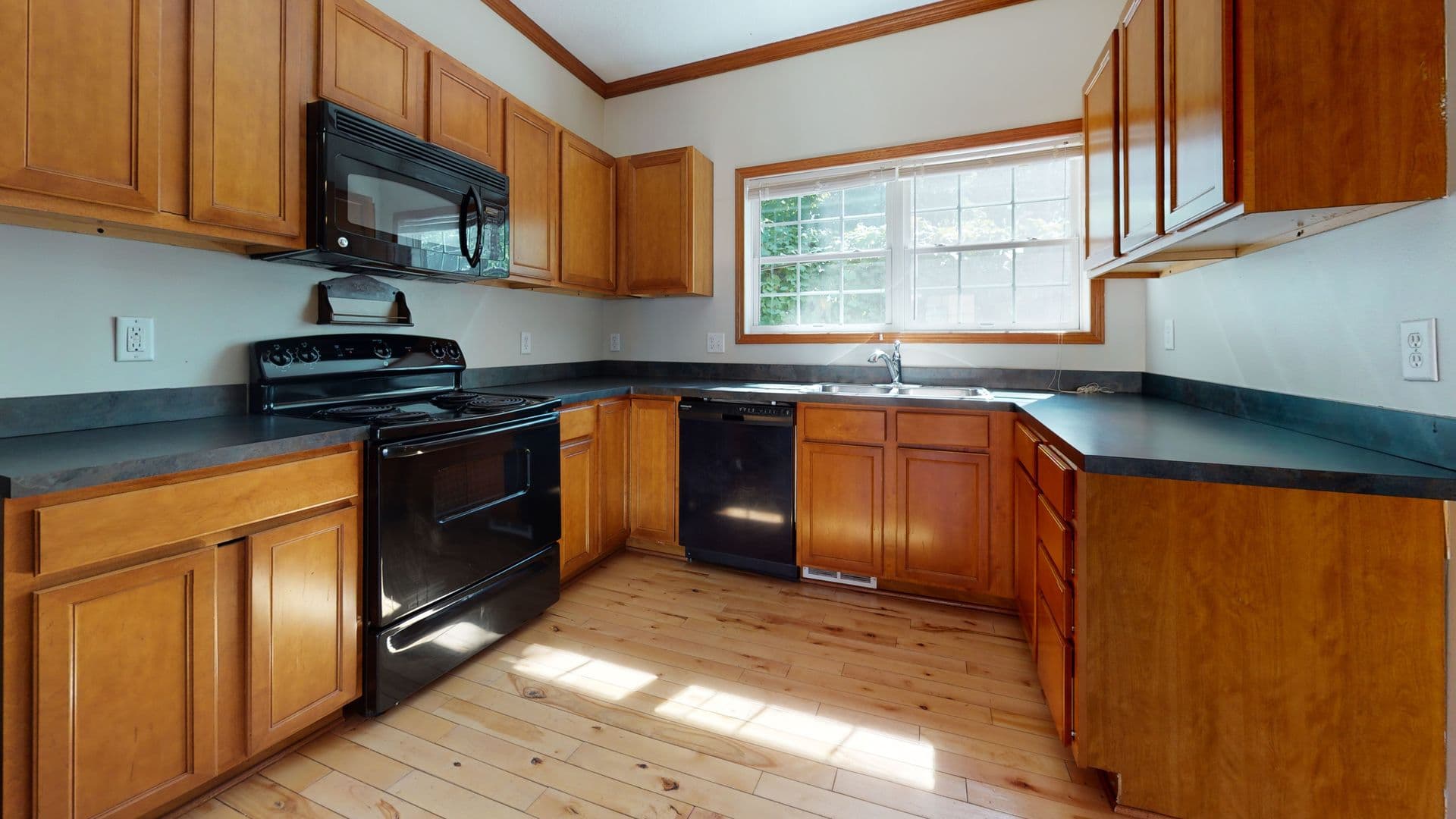Minneapolis Apartment: 1015 7th St SE