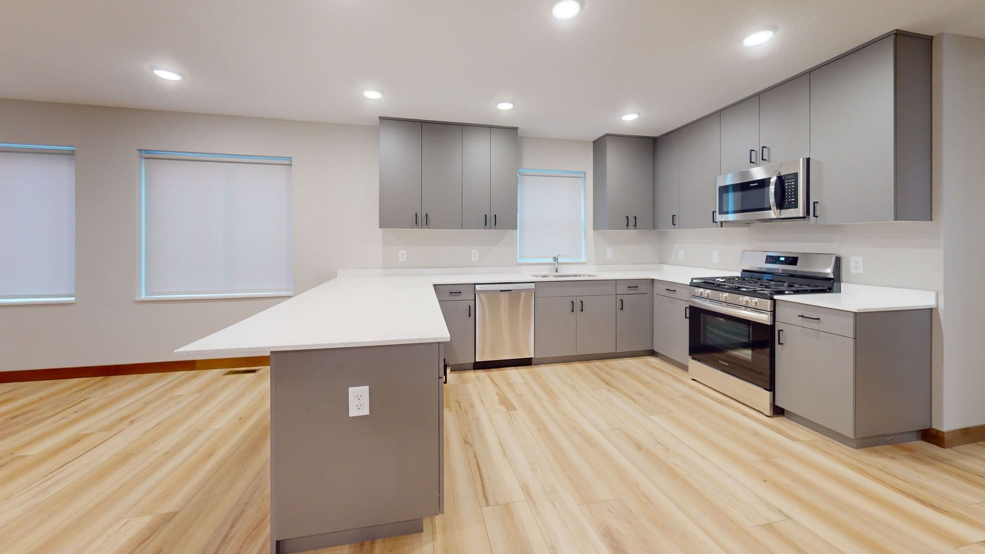 Minneapolis Apartment: 869 19th Ave SE