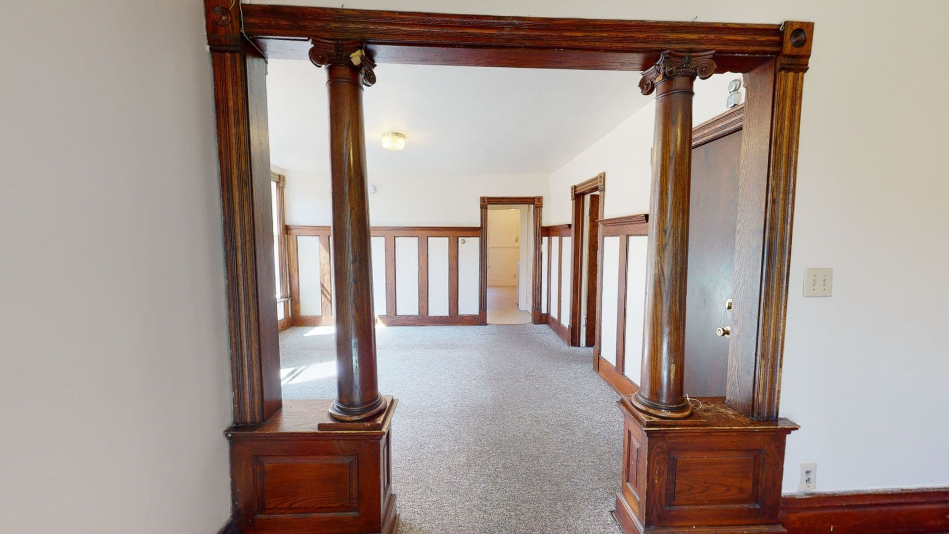 Minneapolis Apartment: 1109 17th Ave SE