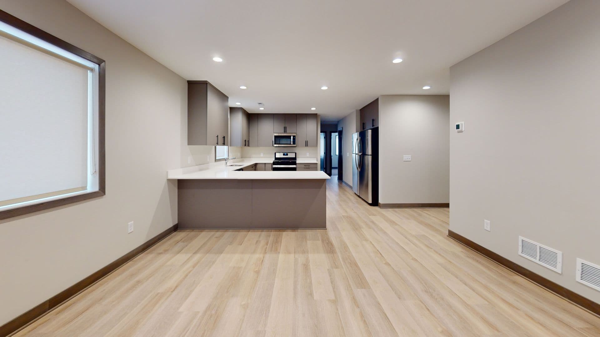 Minneapolis Apartment: 621 11th Ave SE