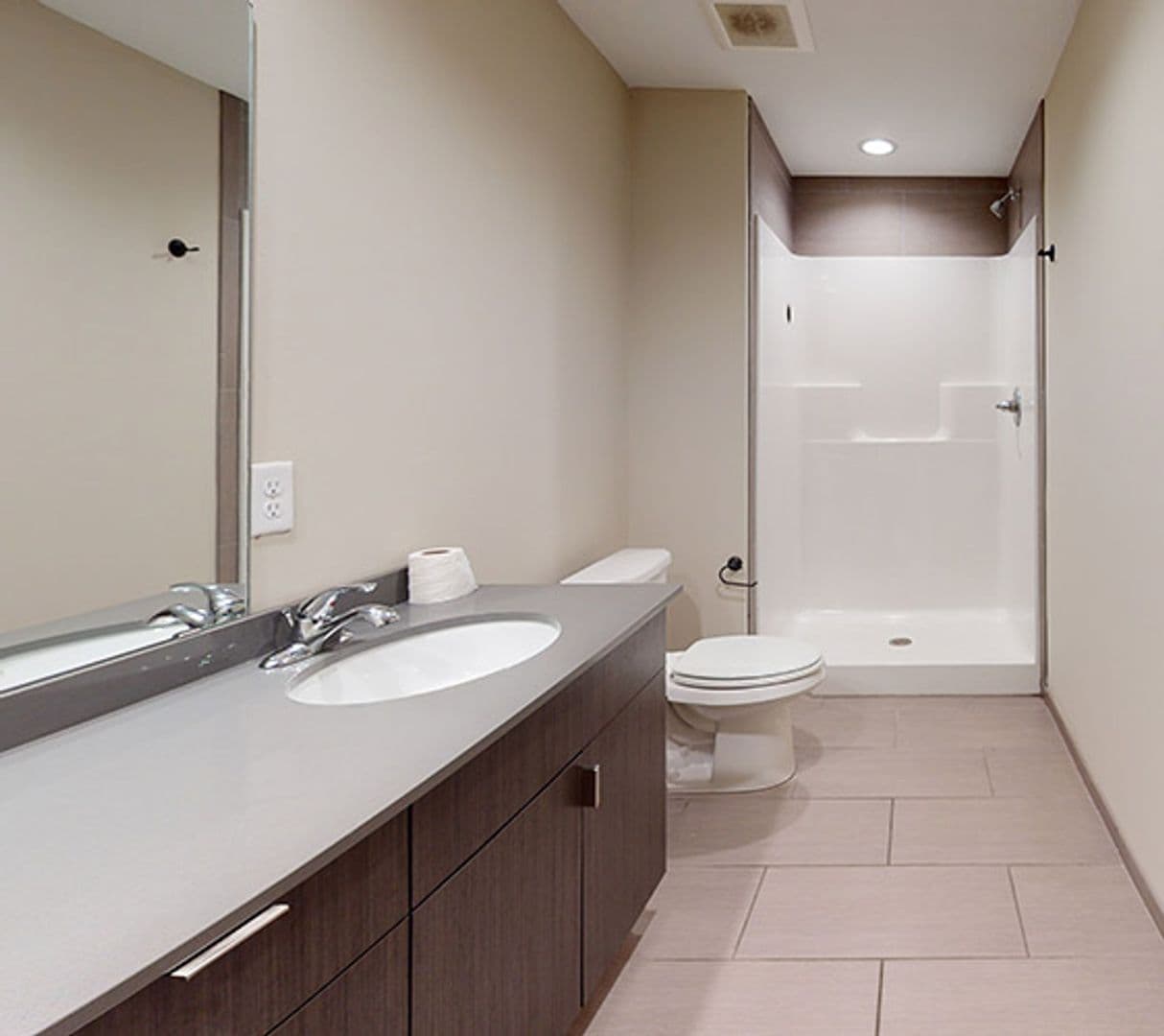 Minneapolis Apartment: 806 12th Ave SE