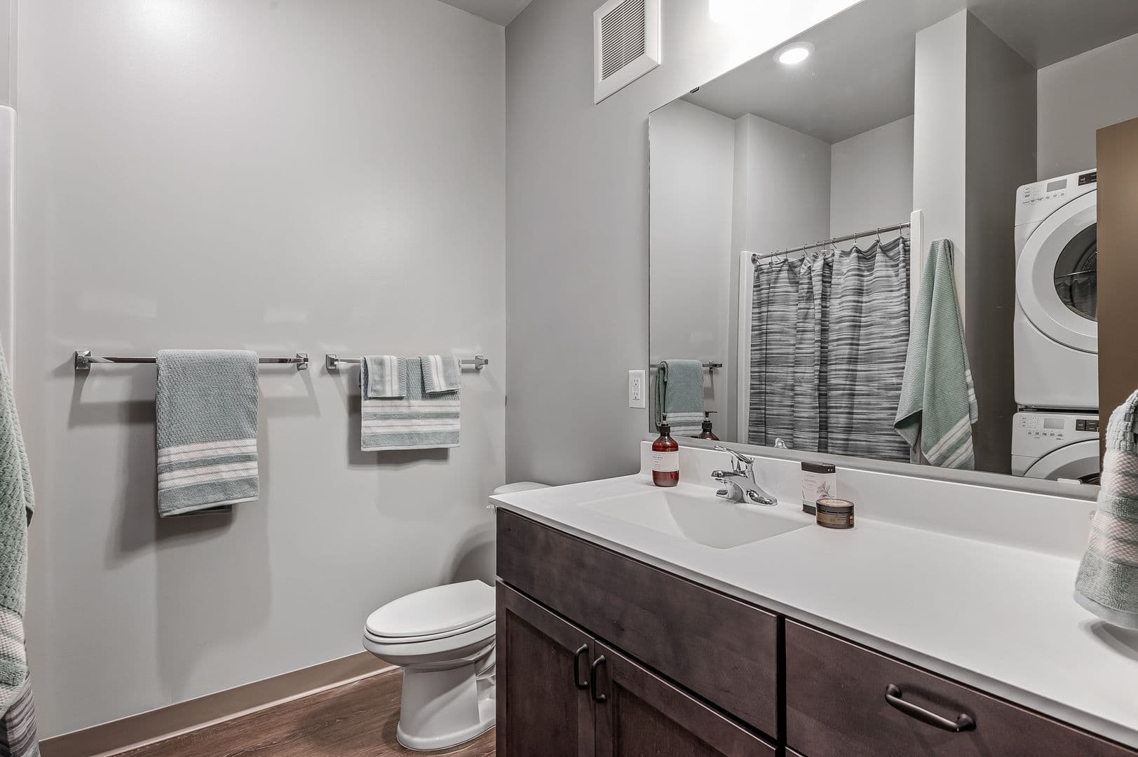 Minneapolis Apartment: 1307 4th Street SE