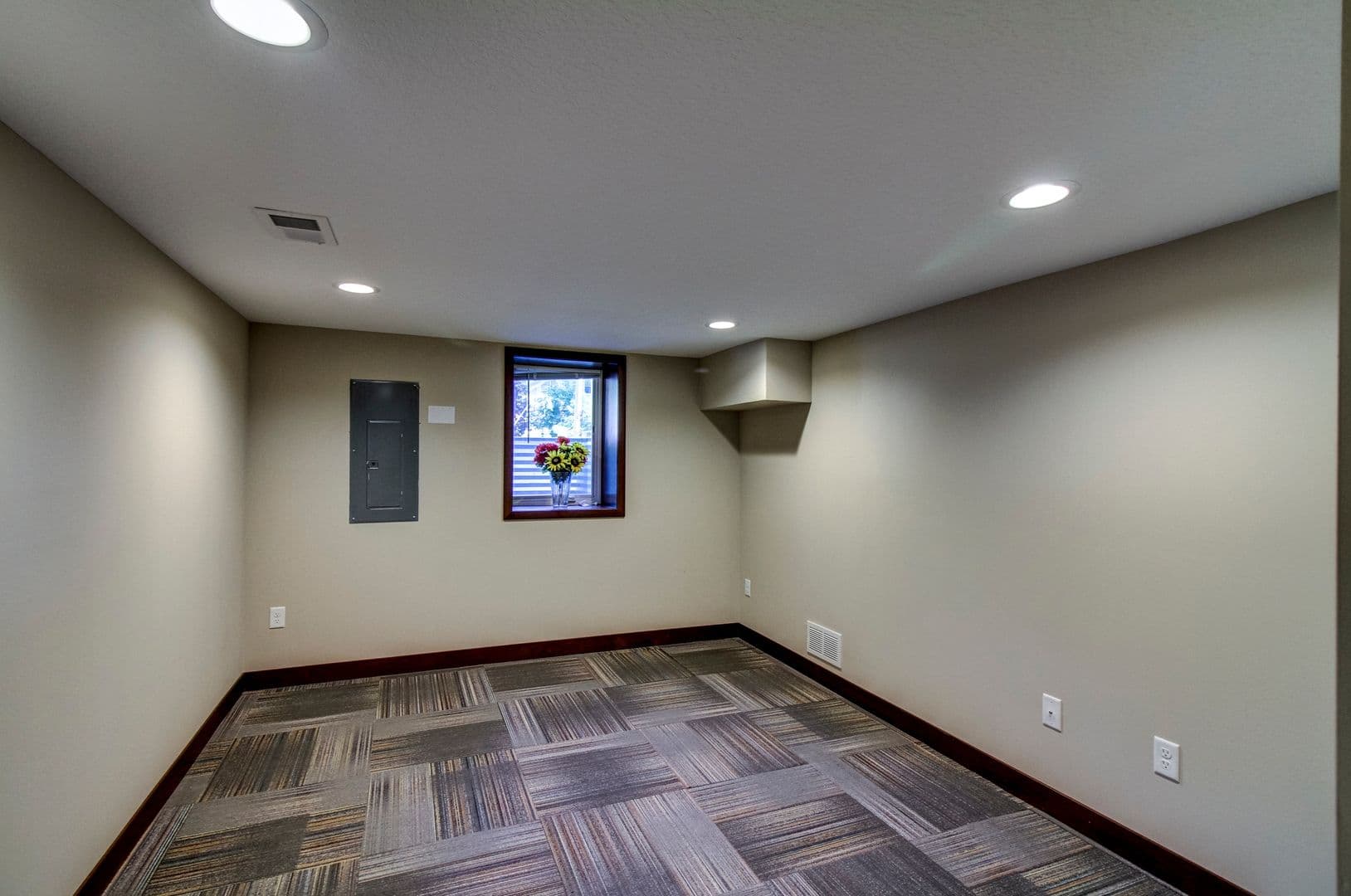 Minneapolis House: 924 18th Ave SE