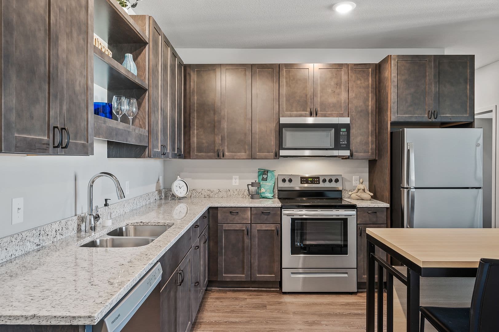 Minneapolis Apartment: 1307 4th Street SE