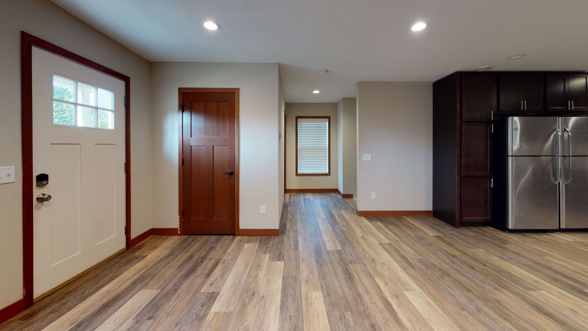 Minneapolis Apartment: 1509 Rollins Ave SE