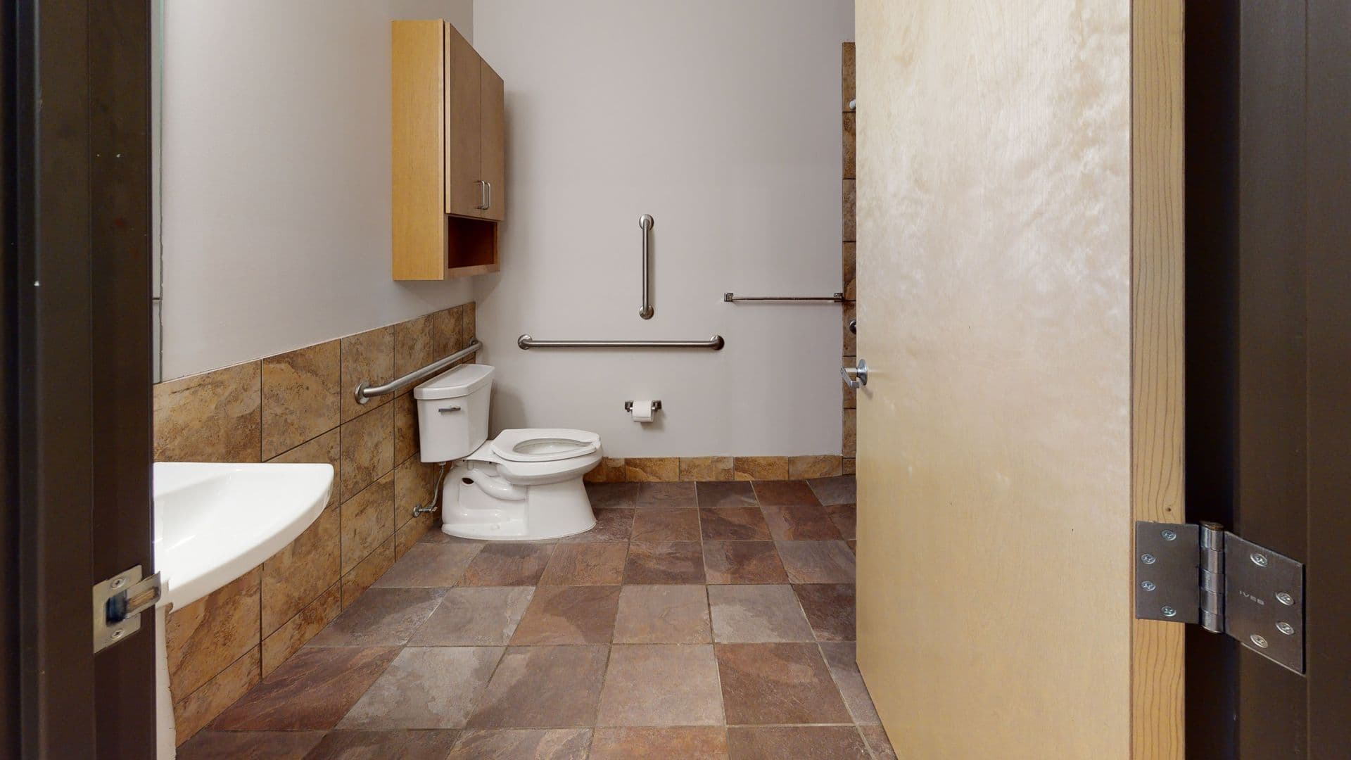 Minneapolis Apartment: 1011 & 1015 4th St SE
