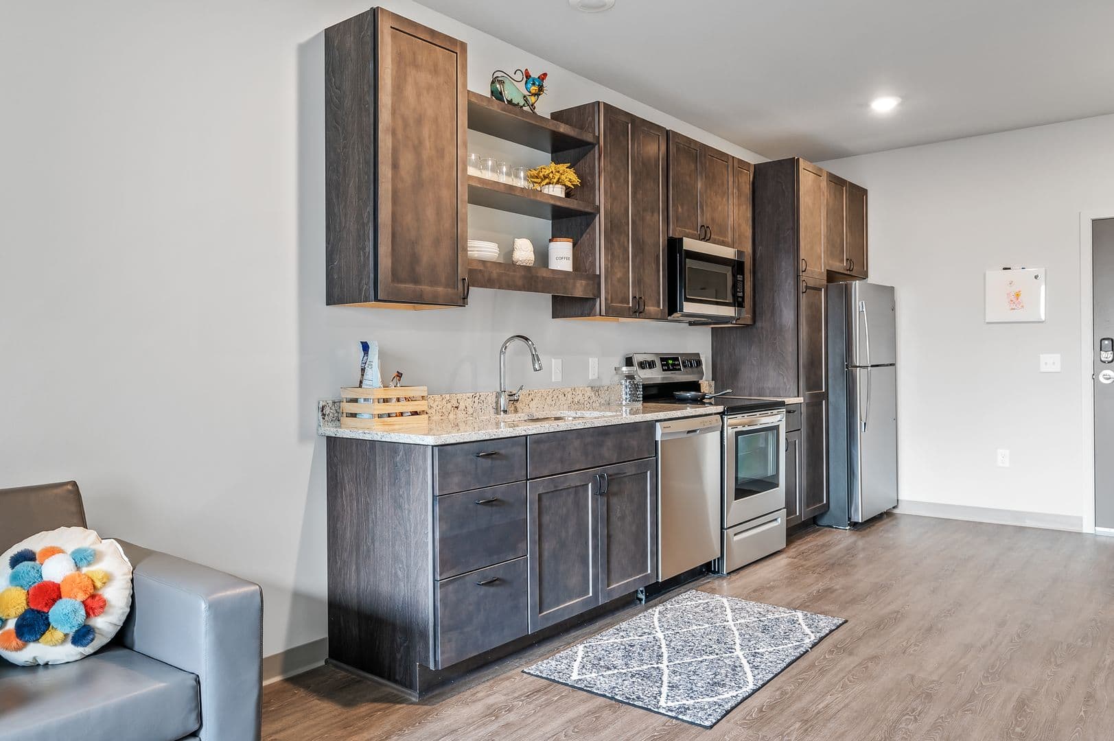 Minneapolis Apartment: 1307 4th Street SE