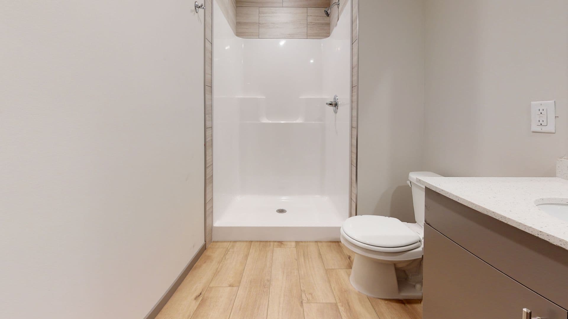 Minneapolis Apartment: 1202 7th St SE