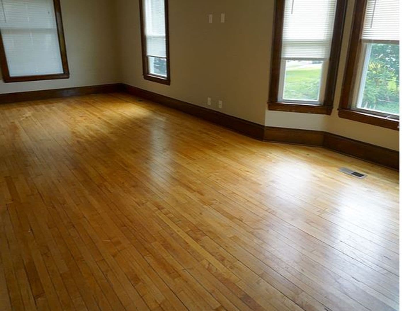 Minneapolis House: 1025 15th Ave SE