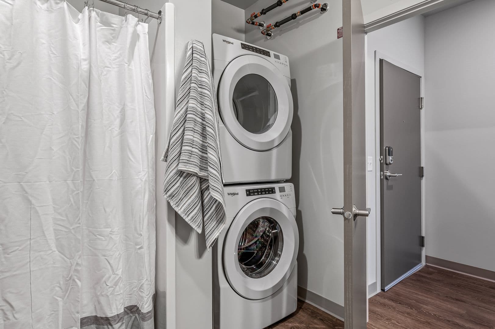 Minneapolis Apartment: 1307 4th Street SE