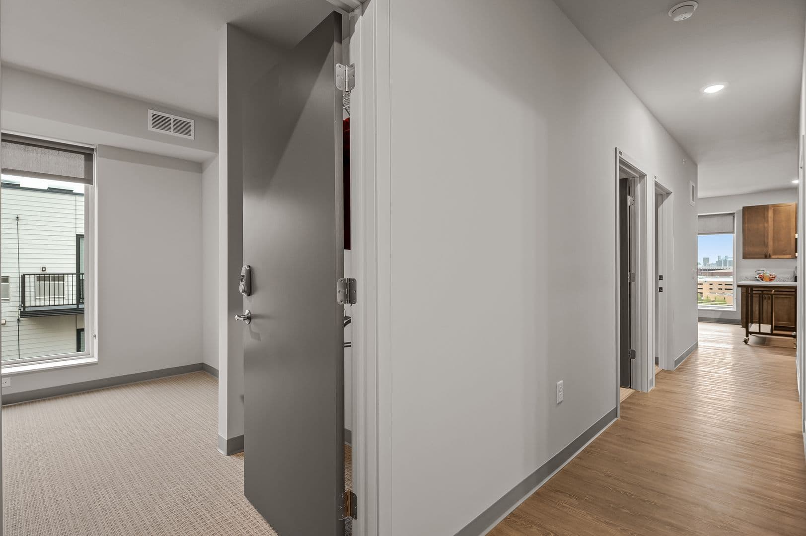 Minneapolis Apartment: 1307 4th Street SE