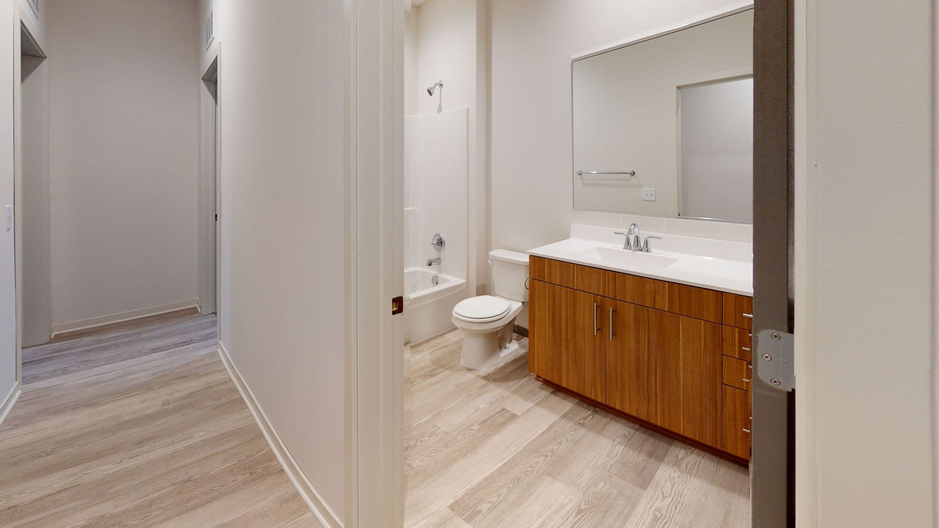 Minneapolis Apartment: 932/934/936/938 15th Ave SE
