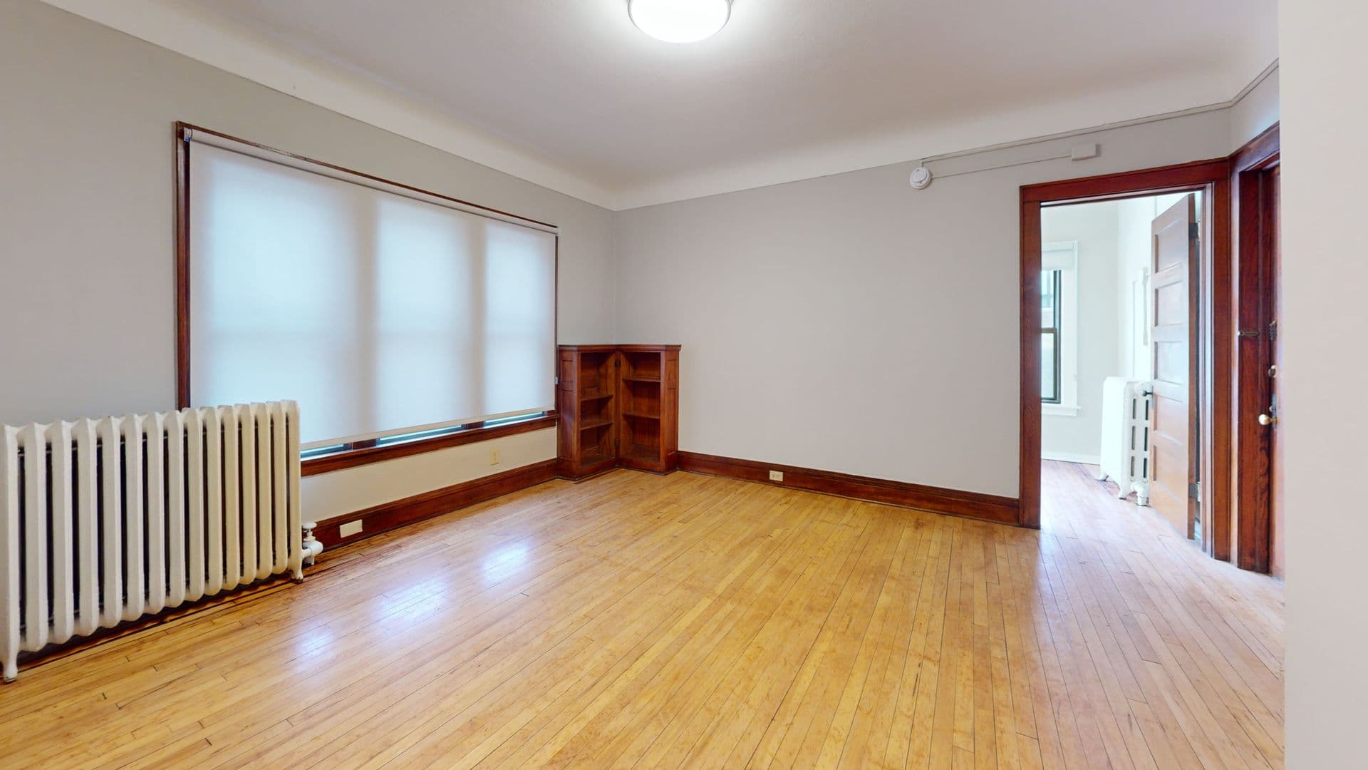 Minneapolis Apartment: 1127 4th St SE