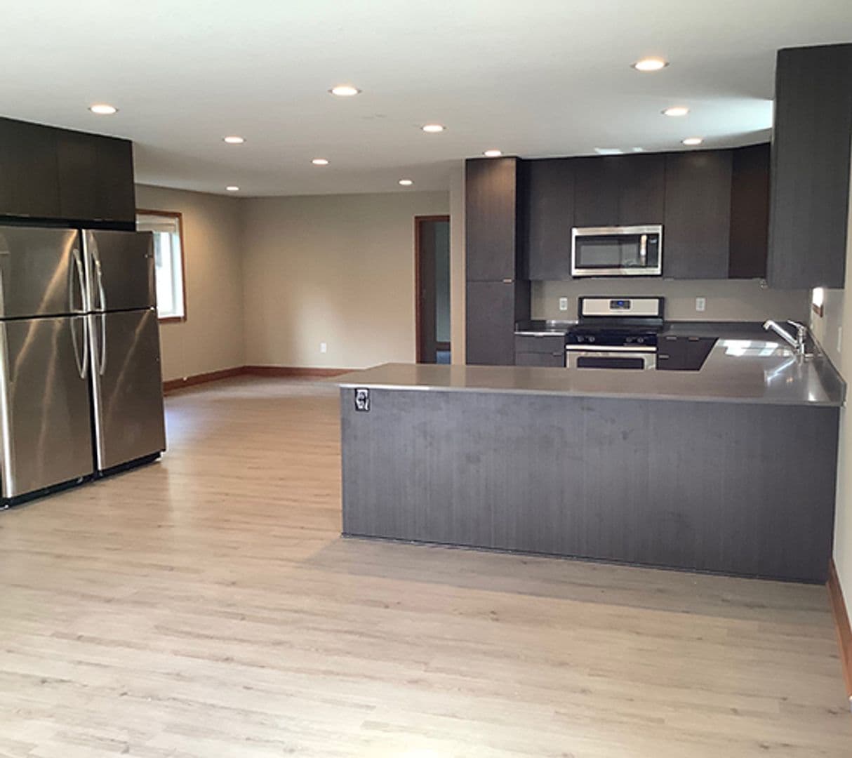 Minneapolis Apartment: 1018 13th Ave SE