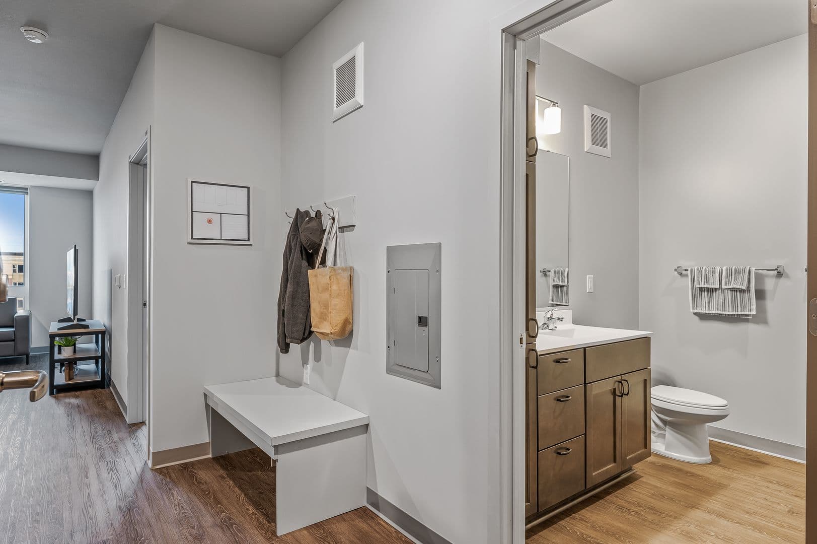Minneapolis Apartment: 1307 4th Street SE