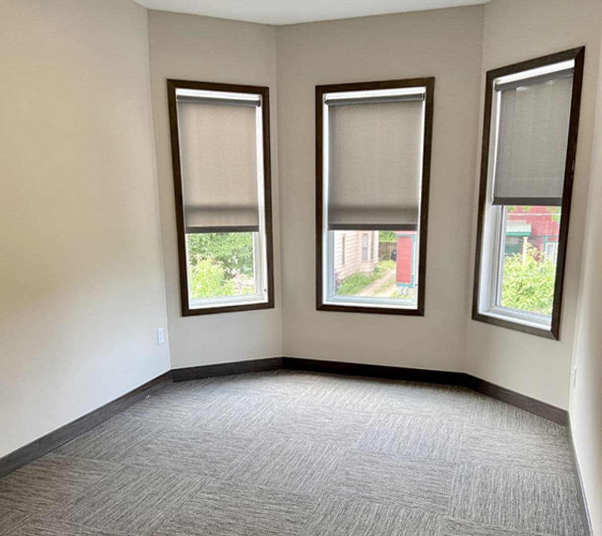 Minneapolis Apartment: 1202 7th St SE
