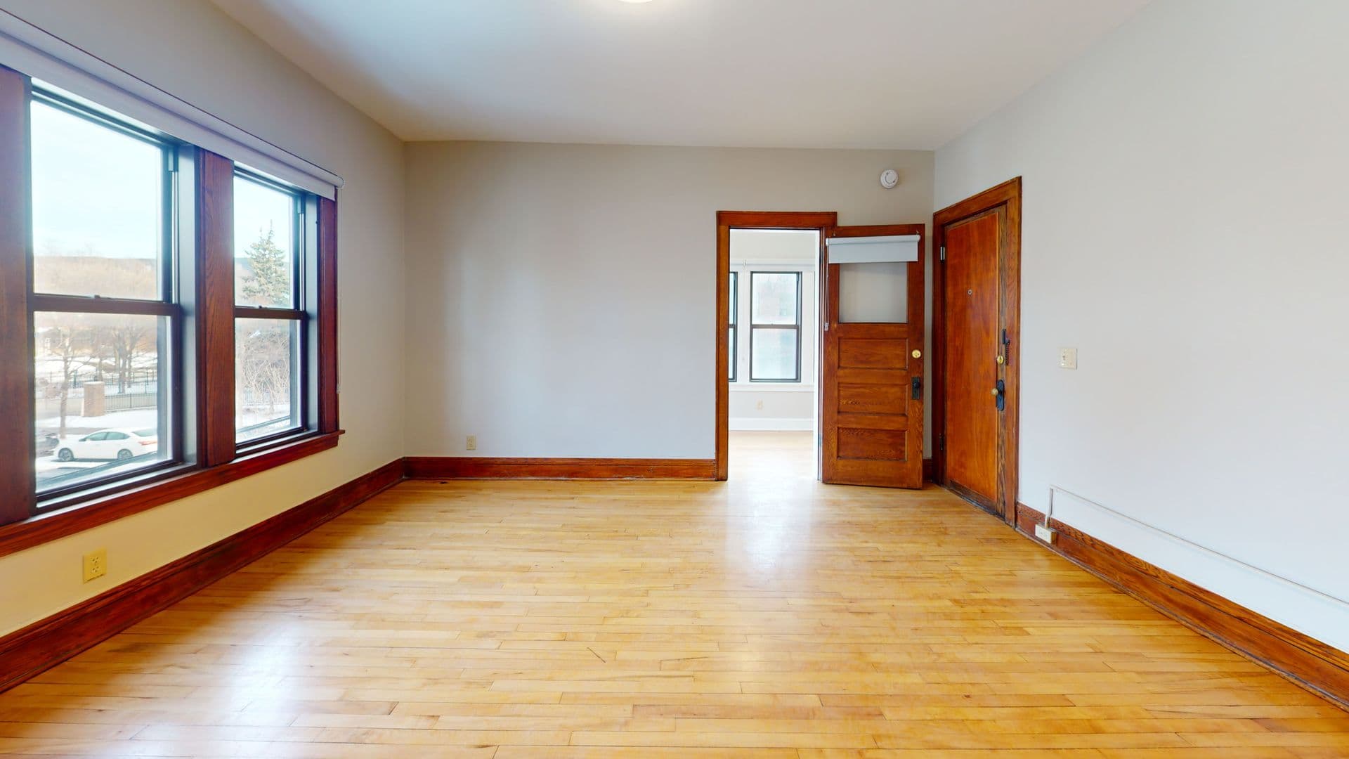 Minneapolis Apartment: 1127 4th St SE