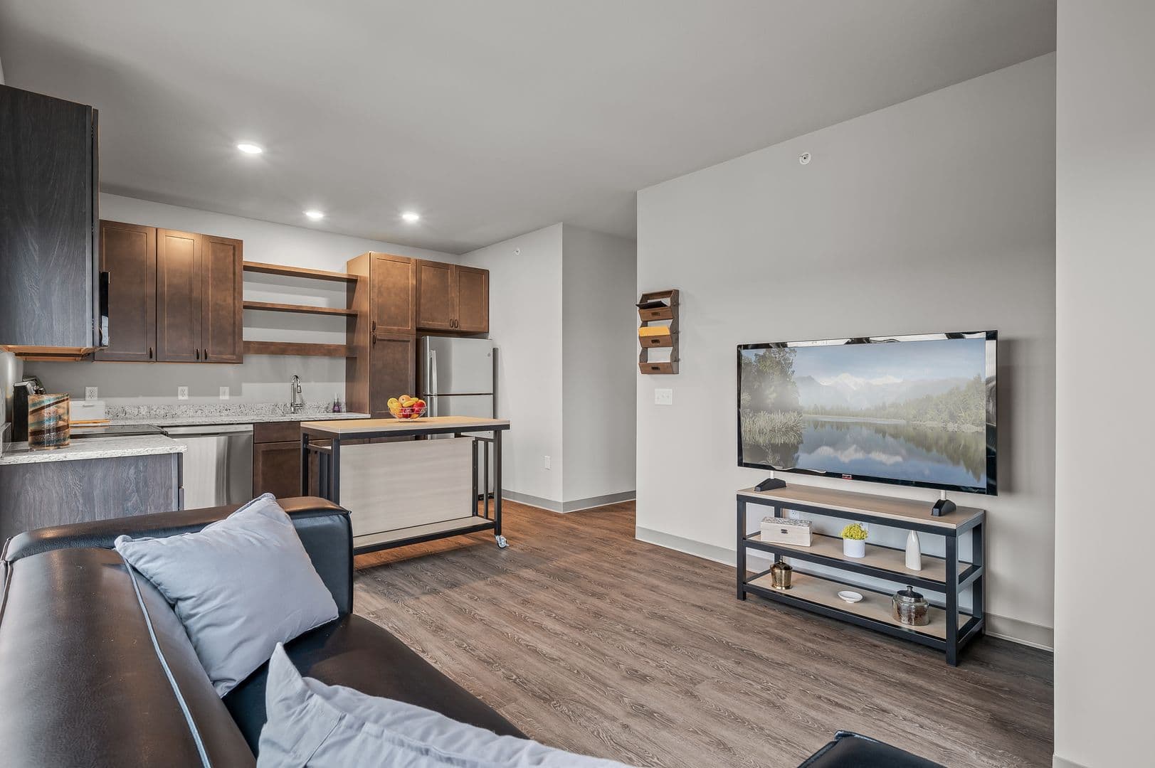 Minneapolis Apartment: 1307 4th Street SE