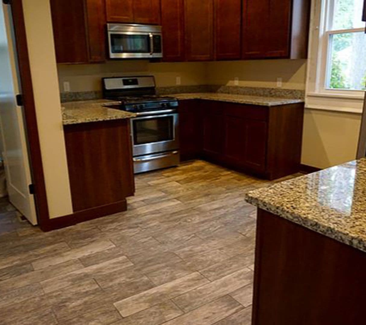 Minneapolis House: 307 5th Ave SE