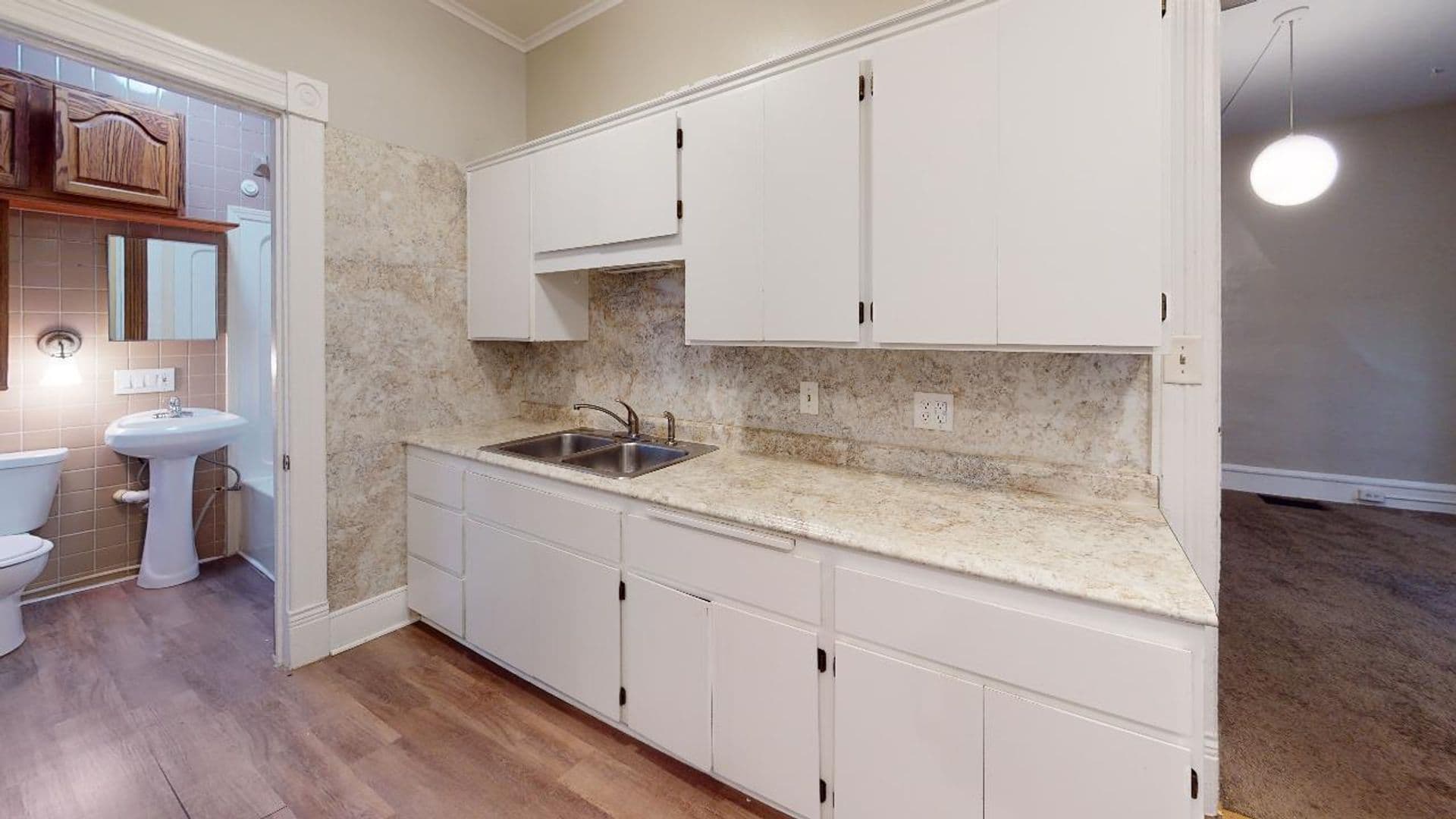 Minneapolis House: 518 12th Ave SE