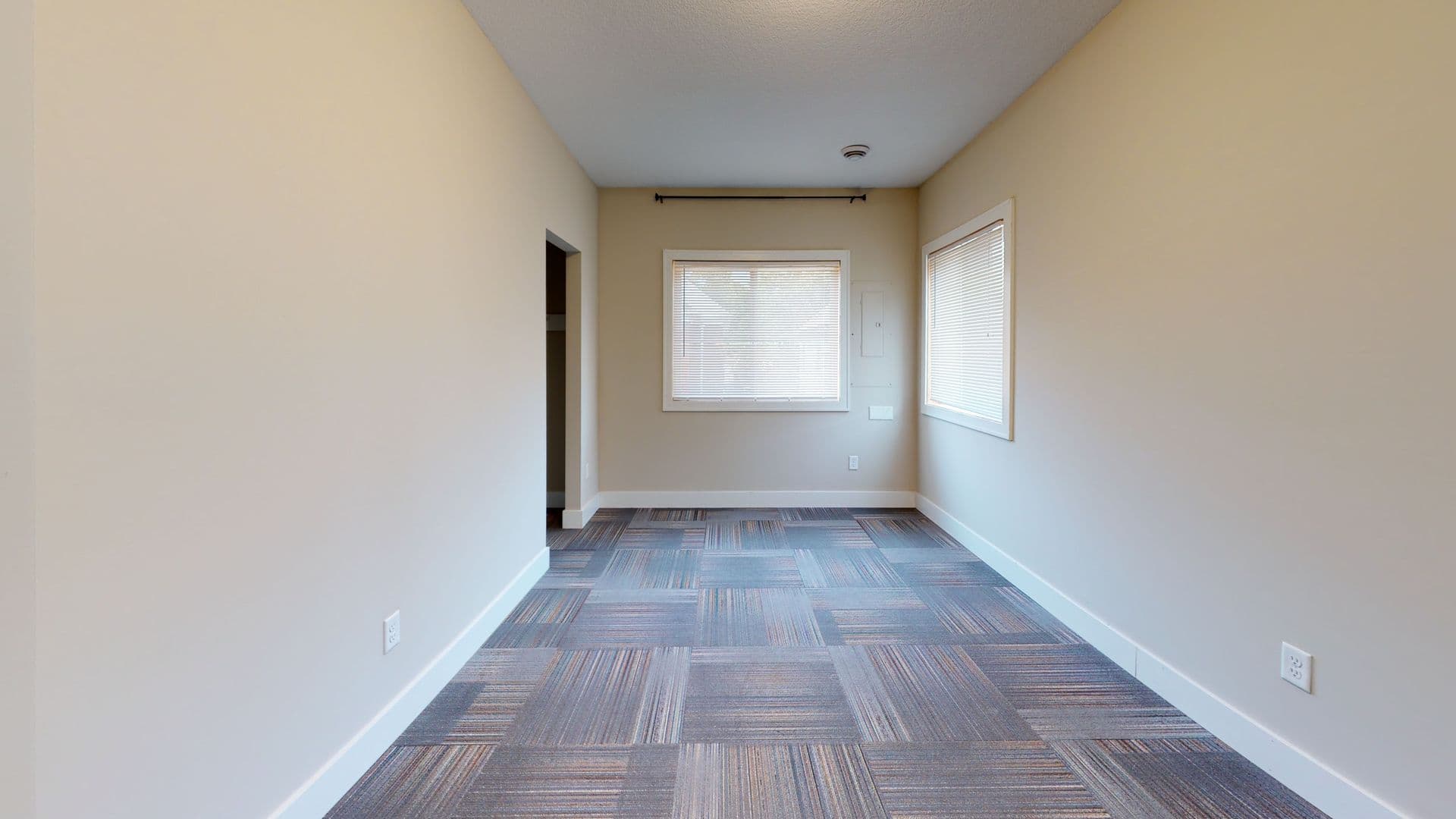 Minneapolis Apartment: 1105 6th St SE