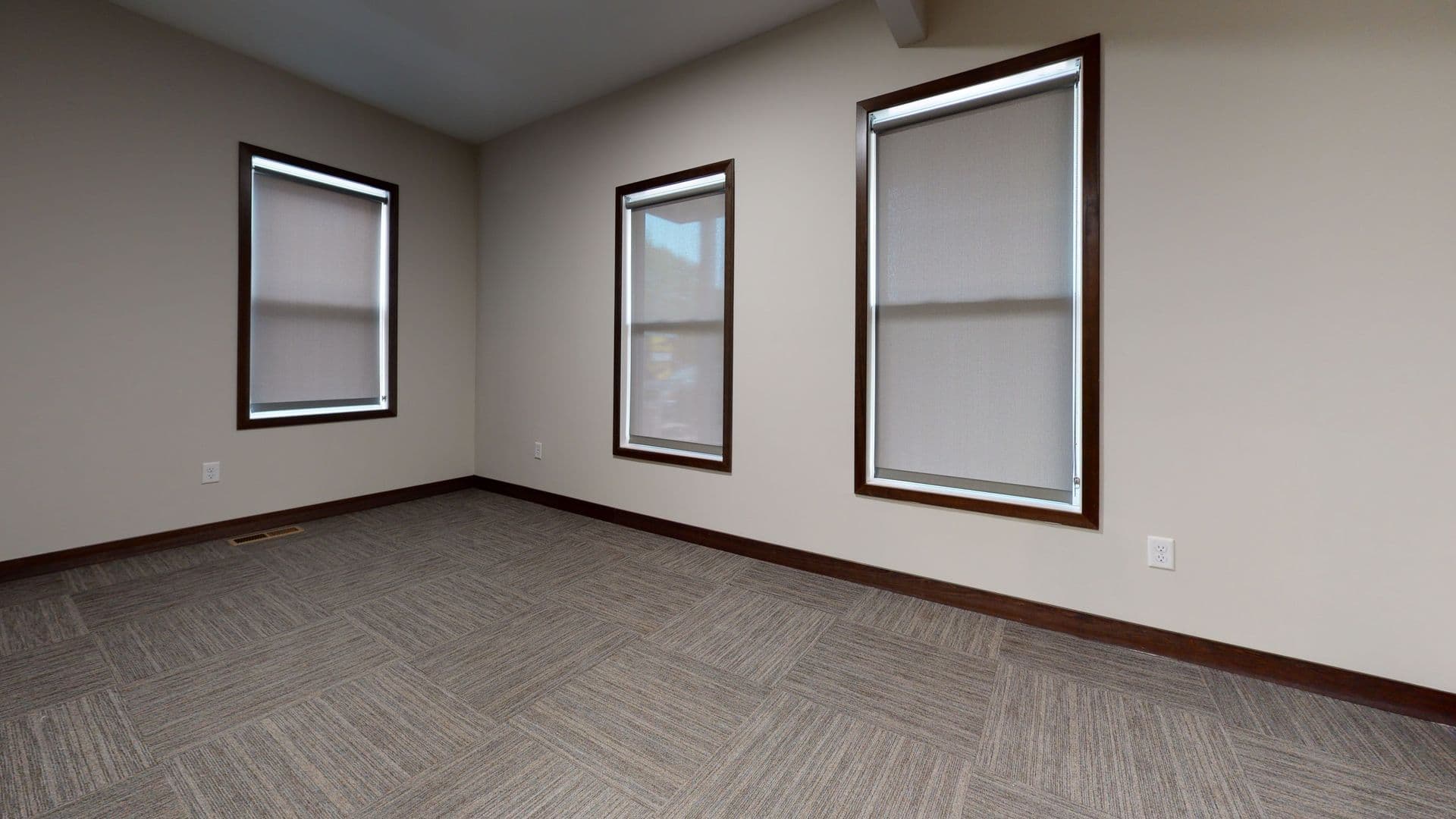 Minneapolis Apartment: 1202 7th St SE