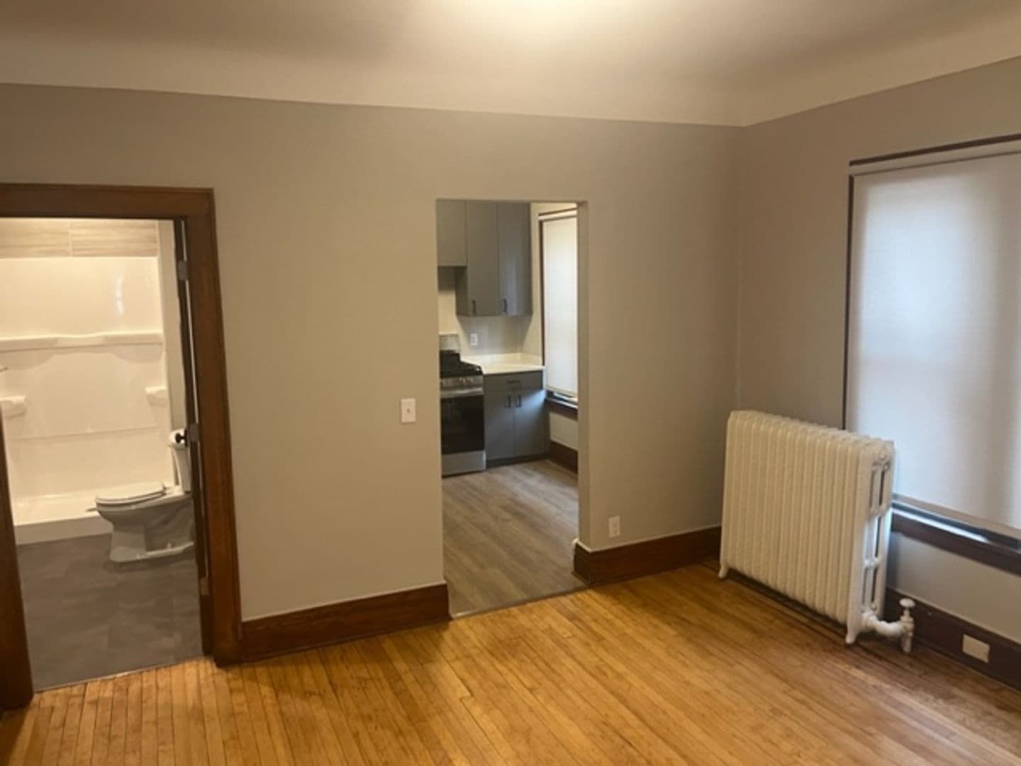 Minneapolis Apartment: 411 12th Ave SE