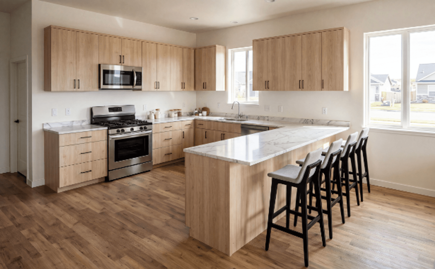 Saint Paul Apartment: 2124 Dayton Ave