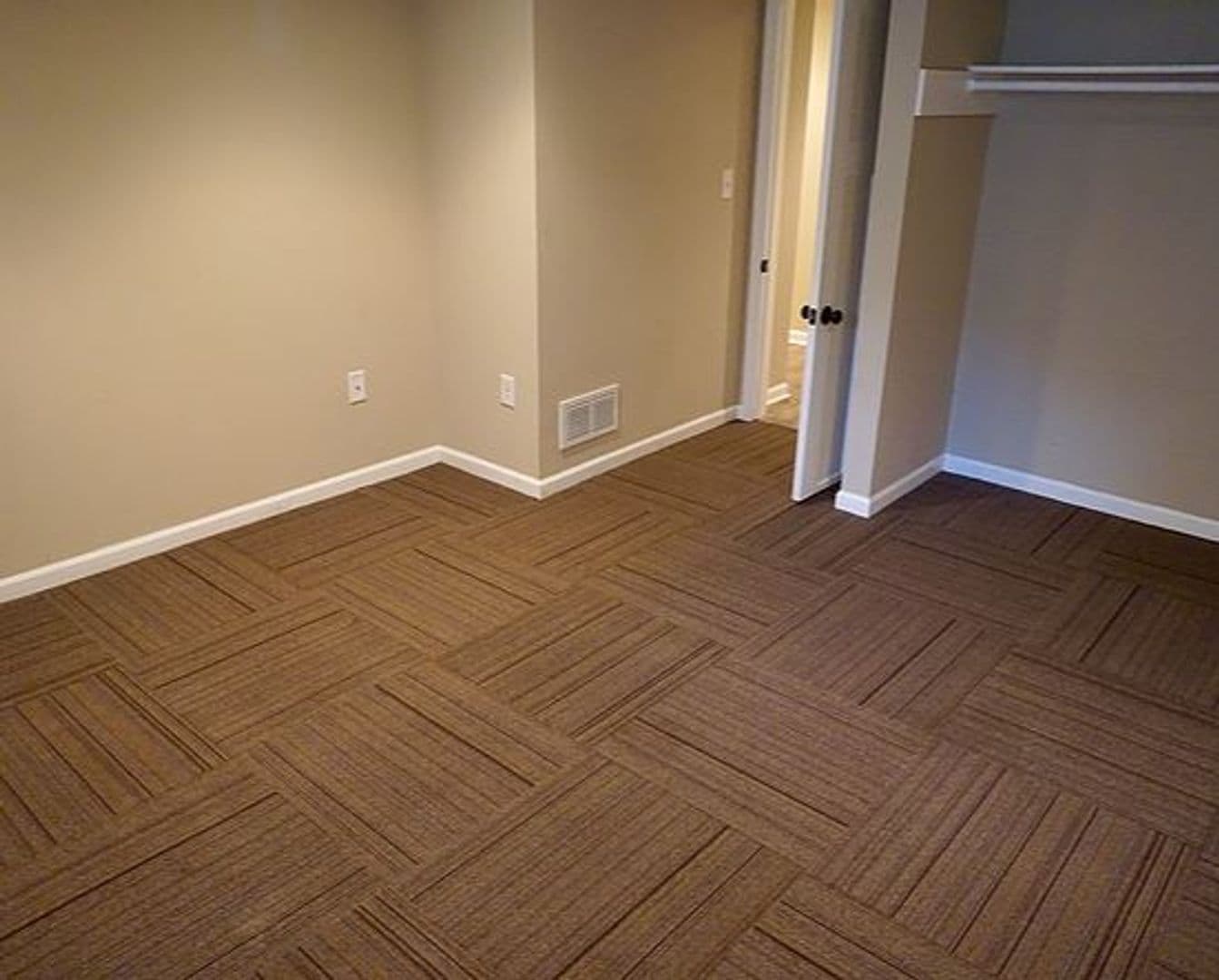 Minneapolis House: 1025 15th Ave SE