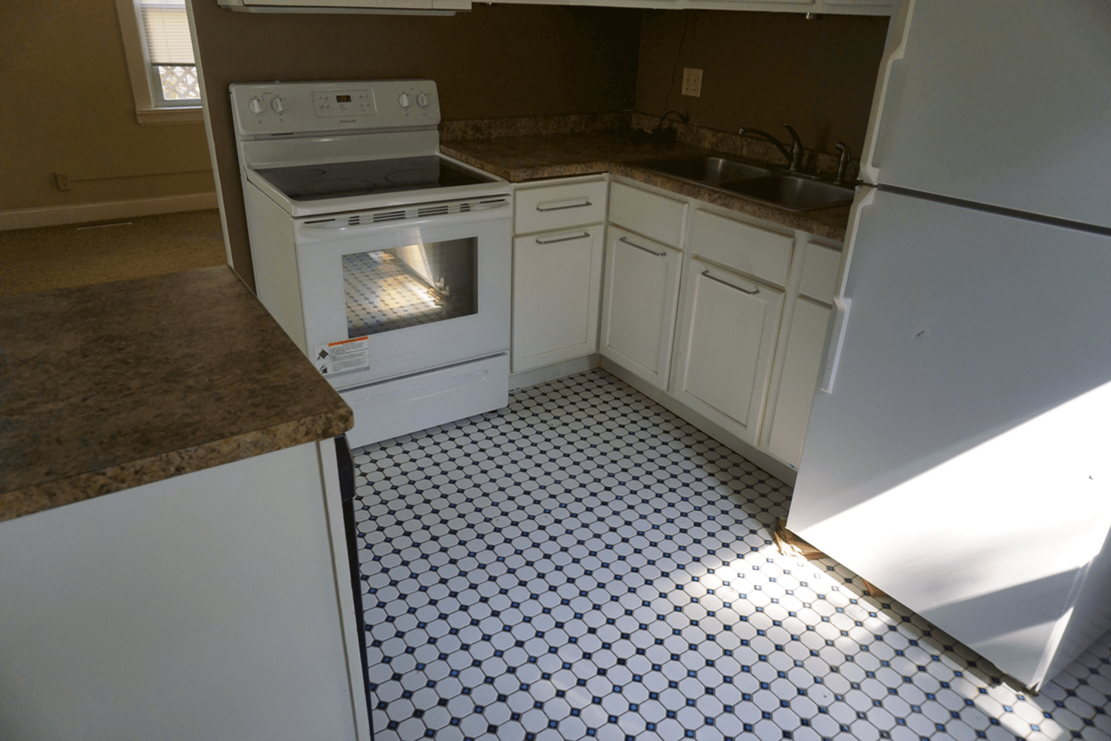 Minneapolis House: 939 Weeks Ave SE