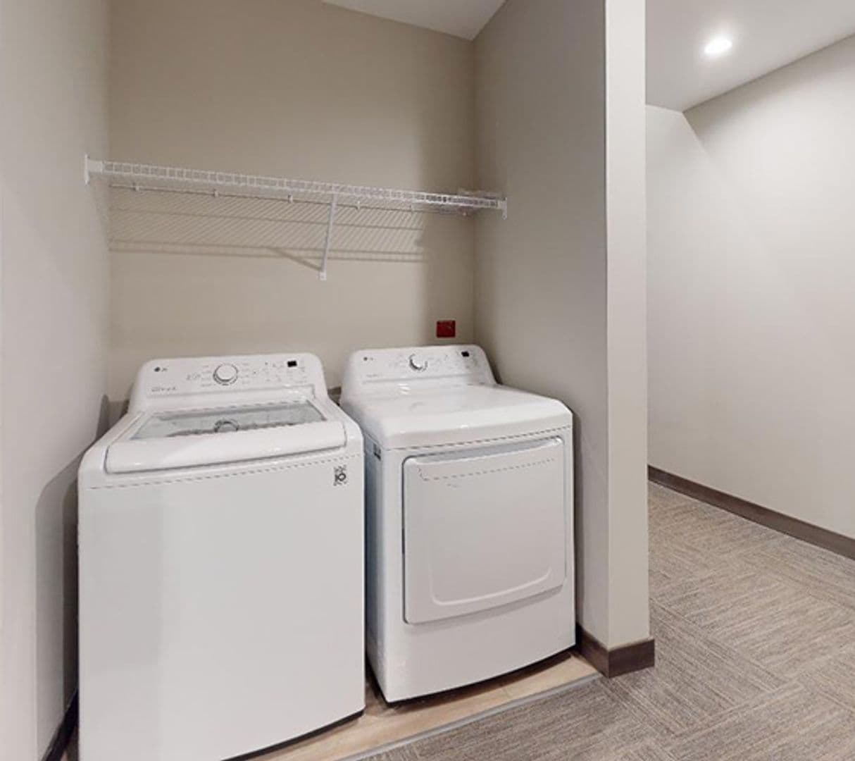 Minneapolis Apartment: 1316 8th St SE